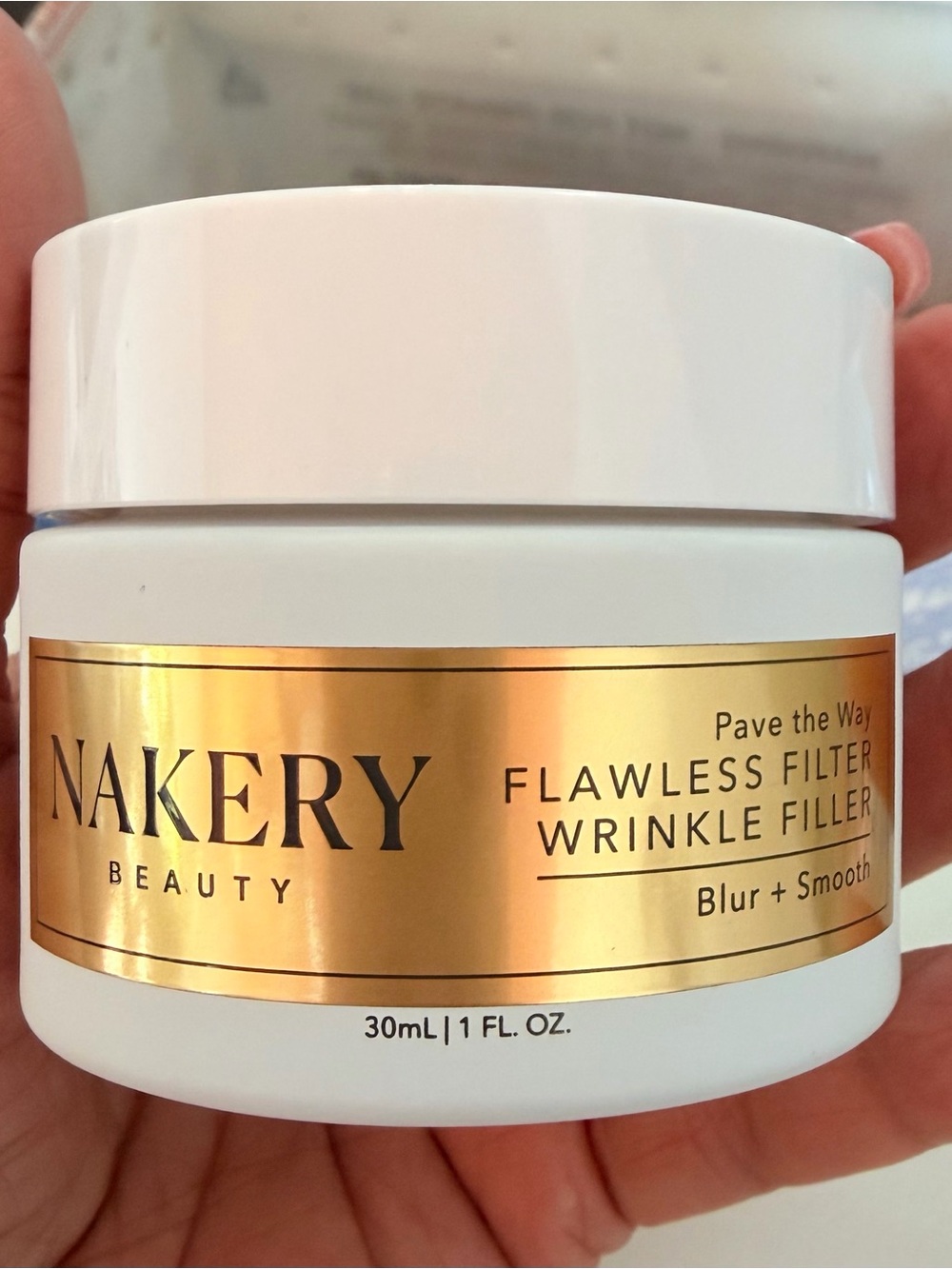 Nakery Beauty Flawless Filter Wrinkle Filler - White & Gold BRAND NEW